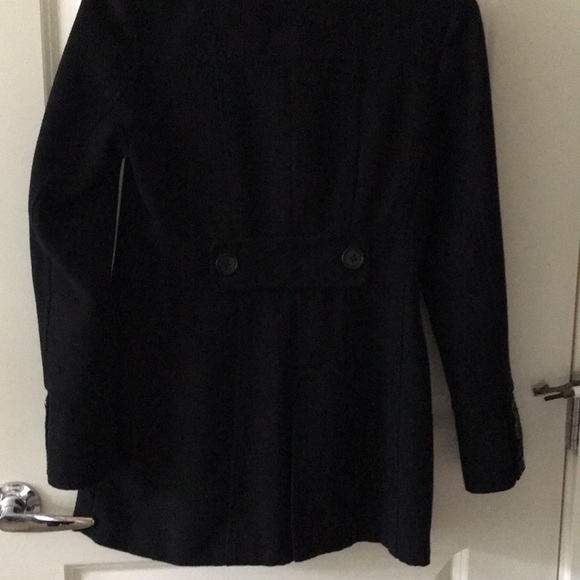 Suzy Shier Peacoat in Black - Picture 4 of 4